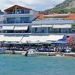 Mike 2* Epidaurus